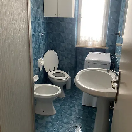 M372 - Marcelli, Trilocale Con Giardino Vista Mare